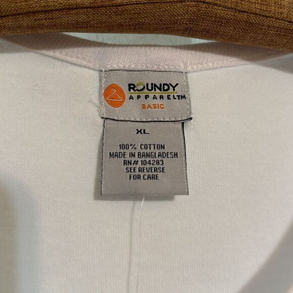 Roundy XL Basic White V-Neck Fitted Baby Doll Short Sleeve Cotton Tee - Picture 9 of 12